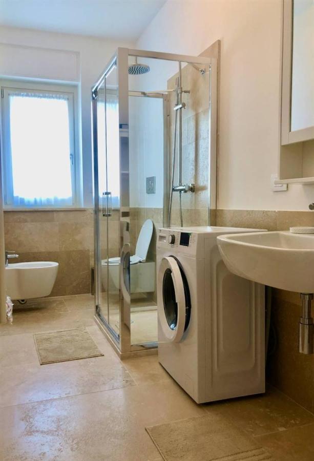 Appartamento Iris San Vincenzo Exteriör bild